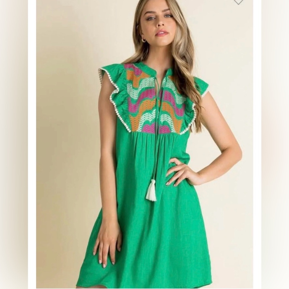 THML emerald Green Embroidered Ruffle-Sleeve Mini Dress sz XS